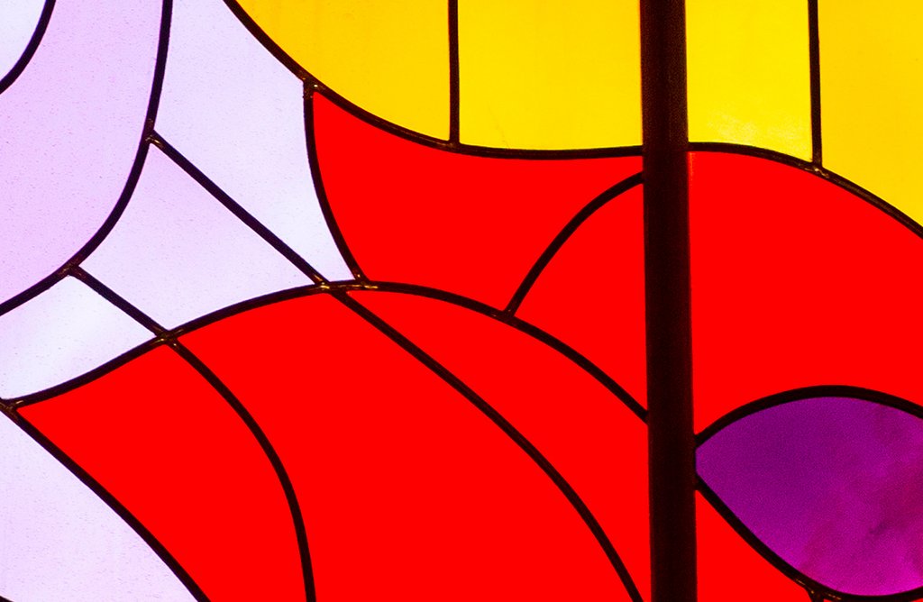 Ausschnitt Kirchenfenster Heilig Kreuz